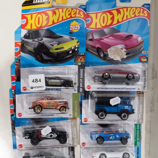 8x as new carded Hotwheels vehicles