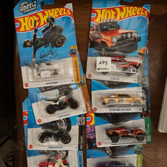 8x as new carded Hotwheels vehicles