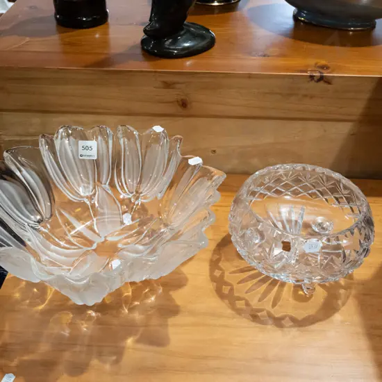 Lalique style tulip bowl Diam300, cut crystal bowl