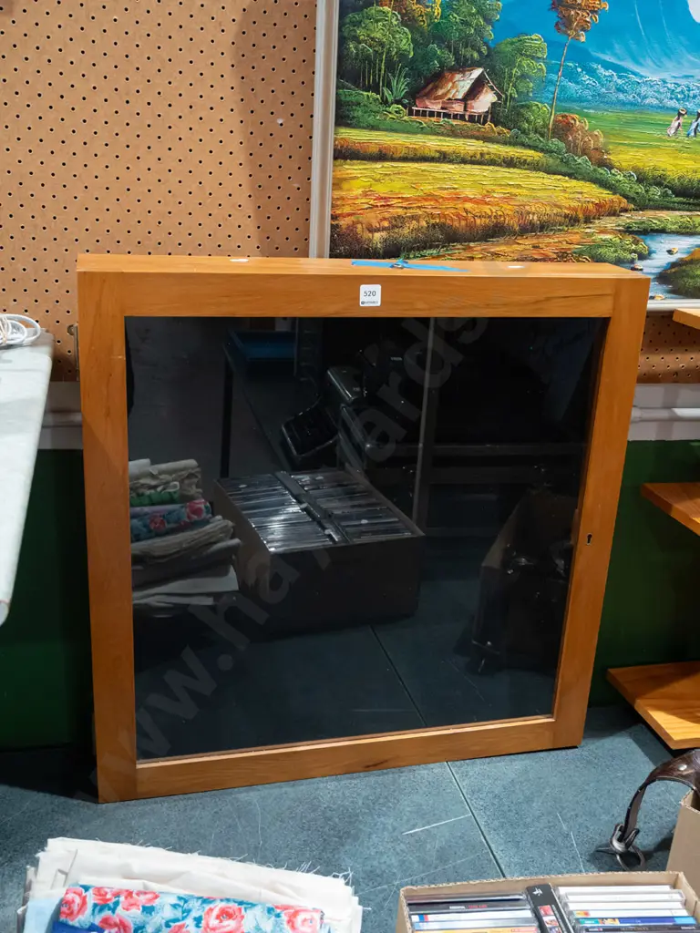 wall mounted lockable display case - key in office H700 W700 D120 Image 1++