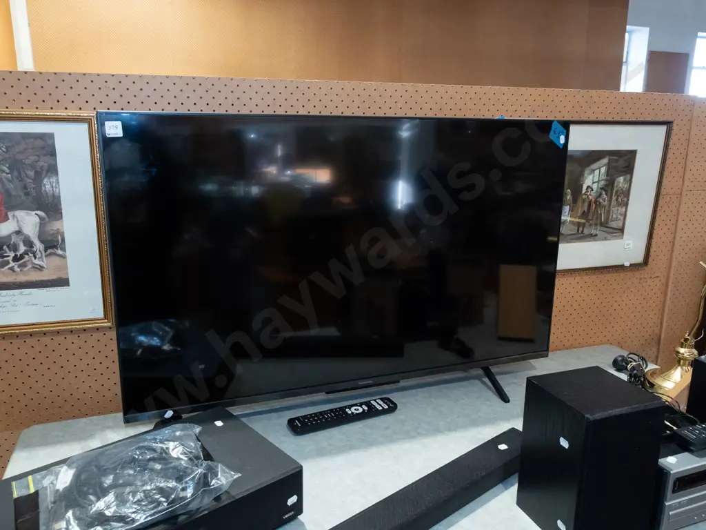 Panasonic 43" smart TV Image 1++