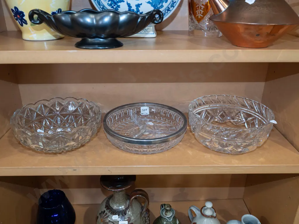 crystal and glass bowls Image 1++