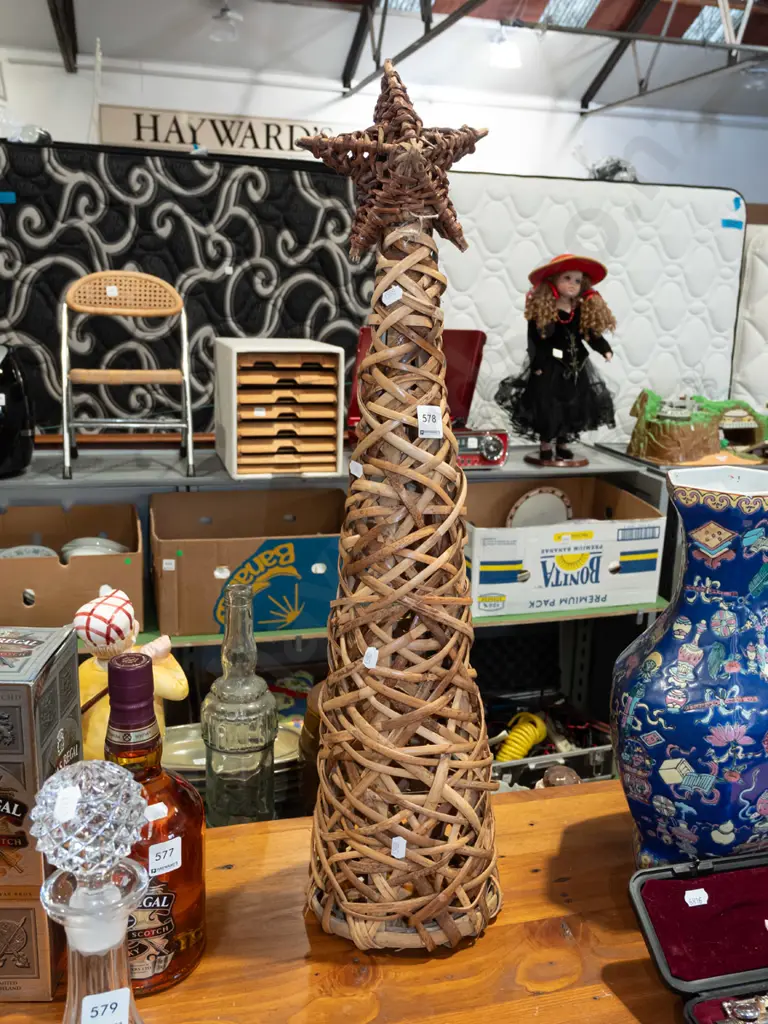 woven Xmas tree H700 Image 1++