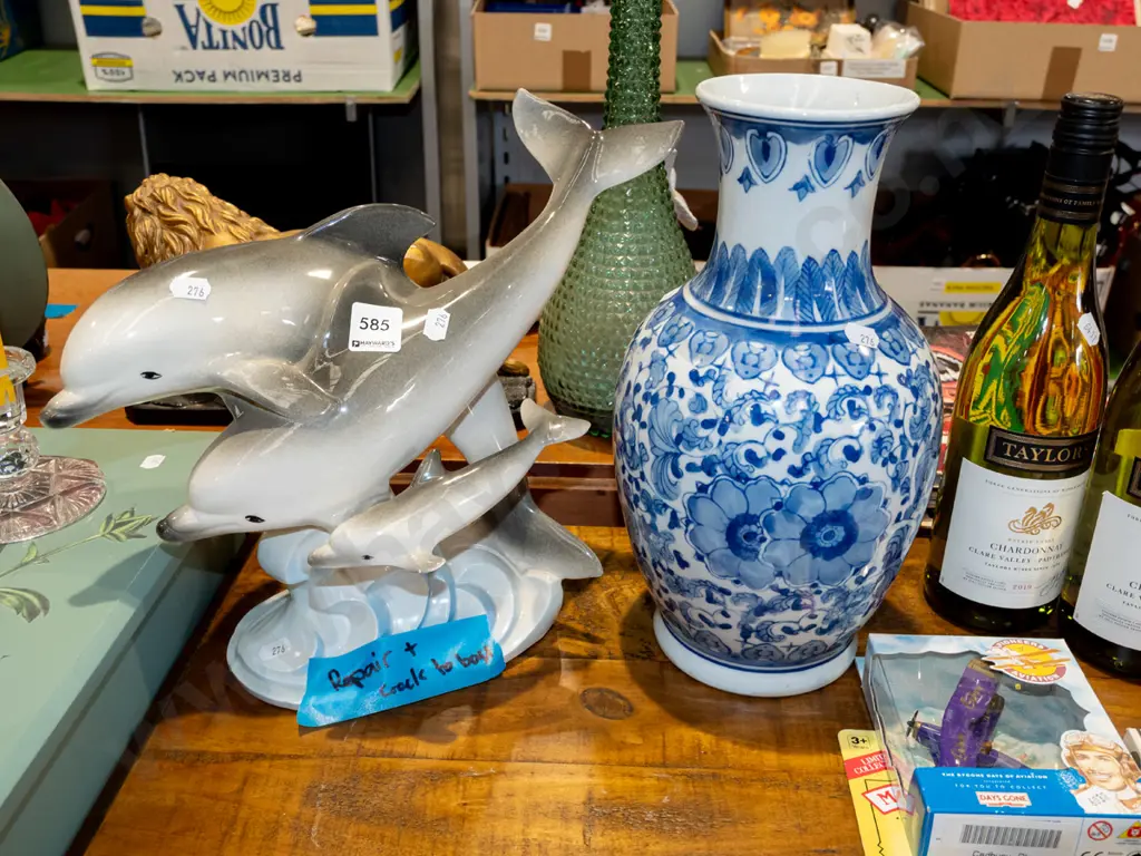 dolphin figurine - repair and crack to base, Asian vase H310 Image 1++
