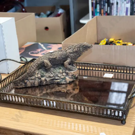 rose tinted glass bottom tray, composite figurine - tuatara