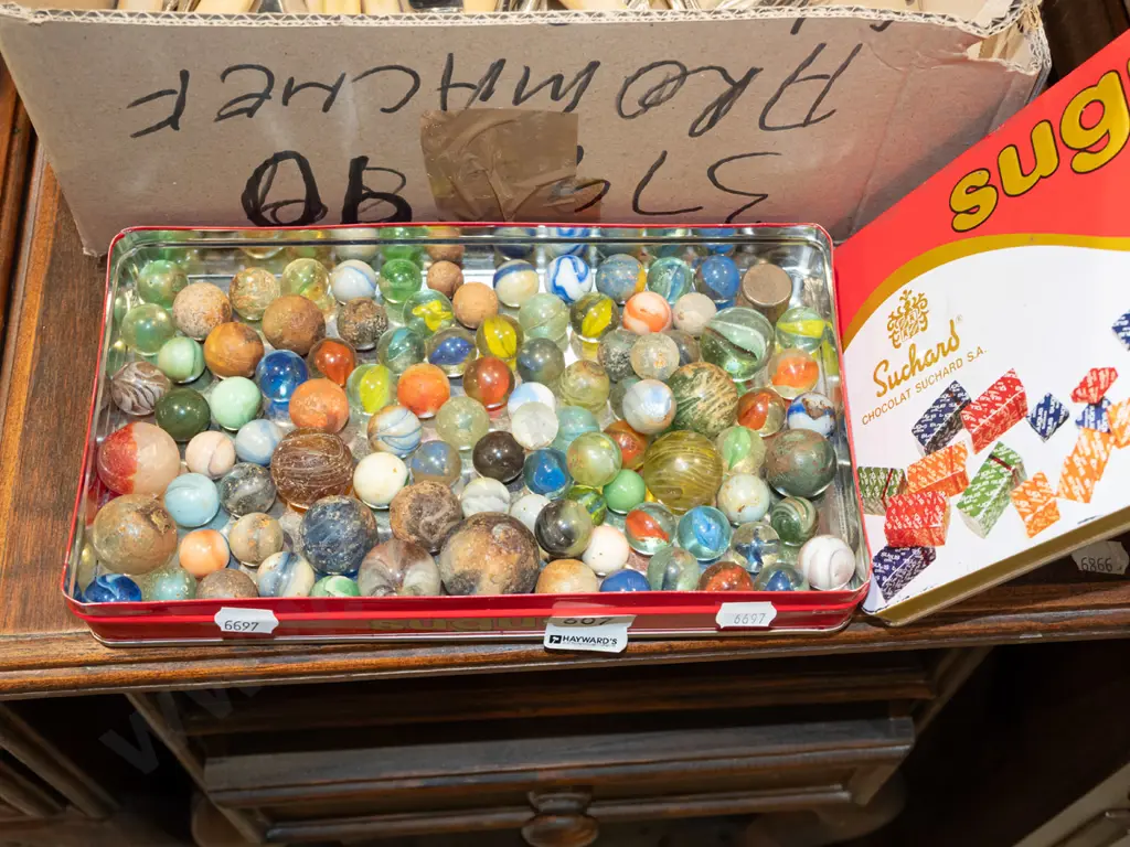 tray of marbles Image 1++