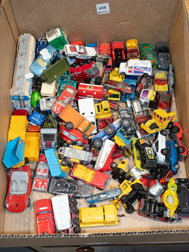 boxed model vehicles Image 1++