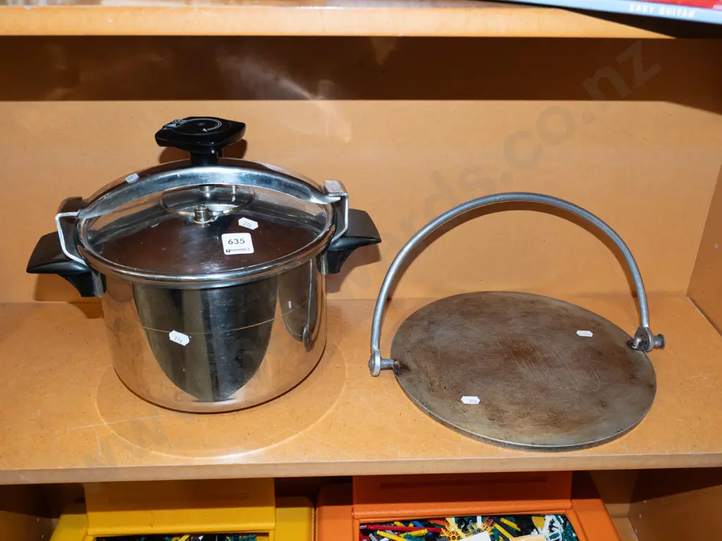 stainless steel steamer, alloy skillet Image 1++