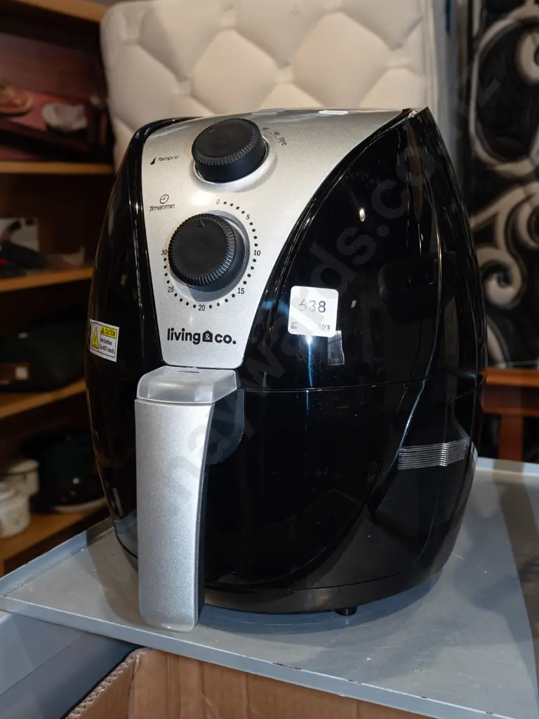 Living and Co air fryer Image 1++