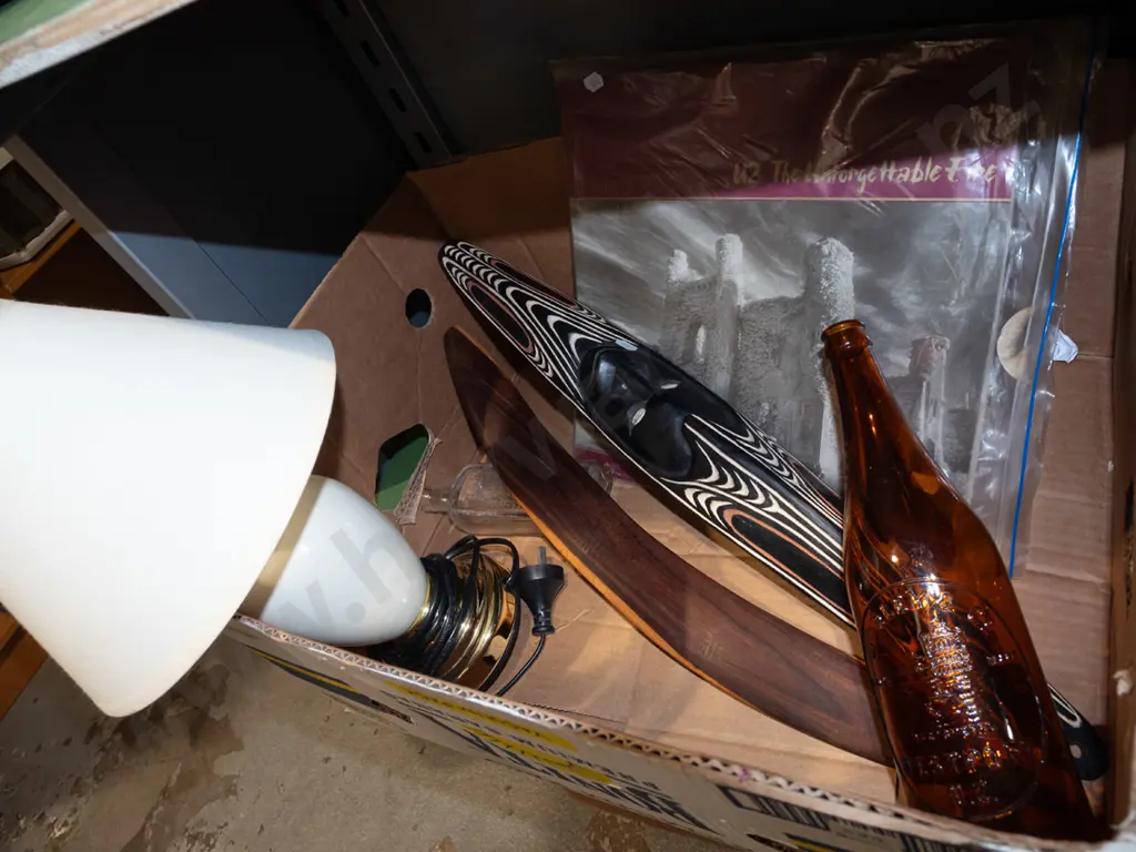box; ceramic table lamp, boomerang, souvenir mask etc Image 1++