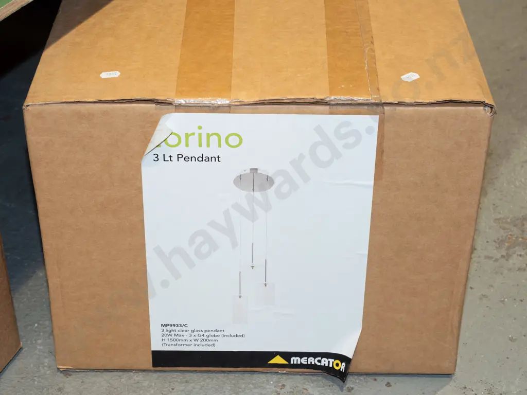 box; Torino 3 light pendant light fitting Image 1++