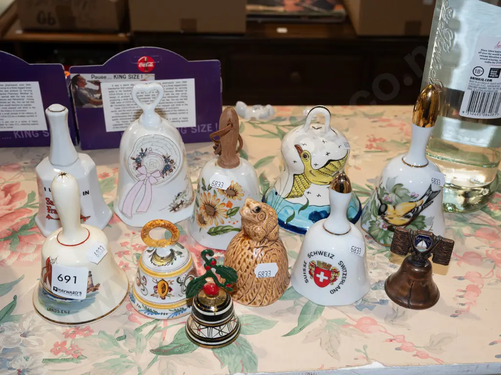 11x ceramic bells Image 1++