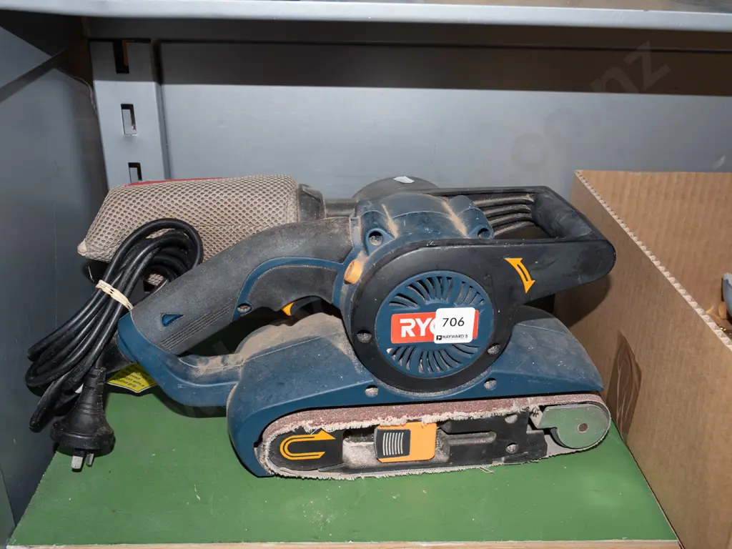 Ryobi belt sander Image 1++