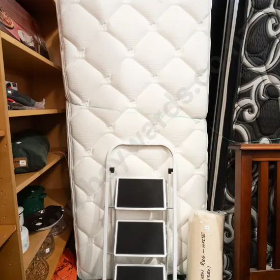 Sleepmaker Home Collection single mattress and base