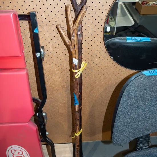2x walking sticks