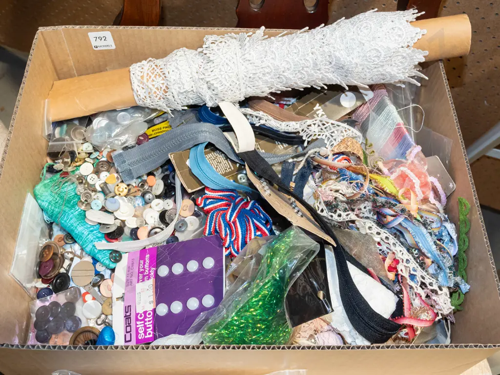 box of sewing accessories; zips, beading, buttons etc Image 1++