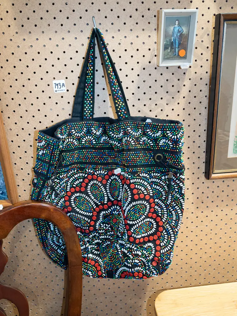 beaded tote bag - made in Hong Kong label Image 1++