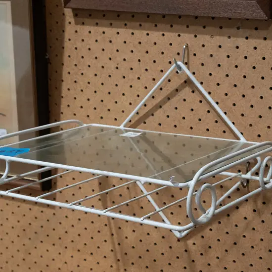 small wall mounted shelf W320