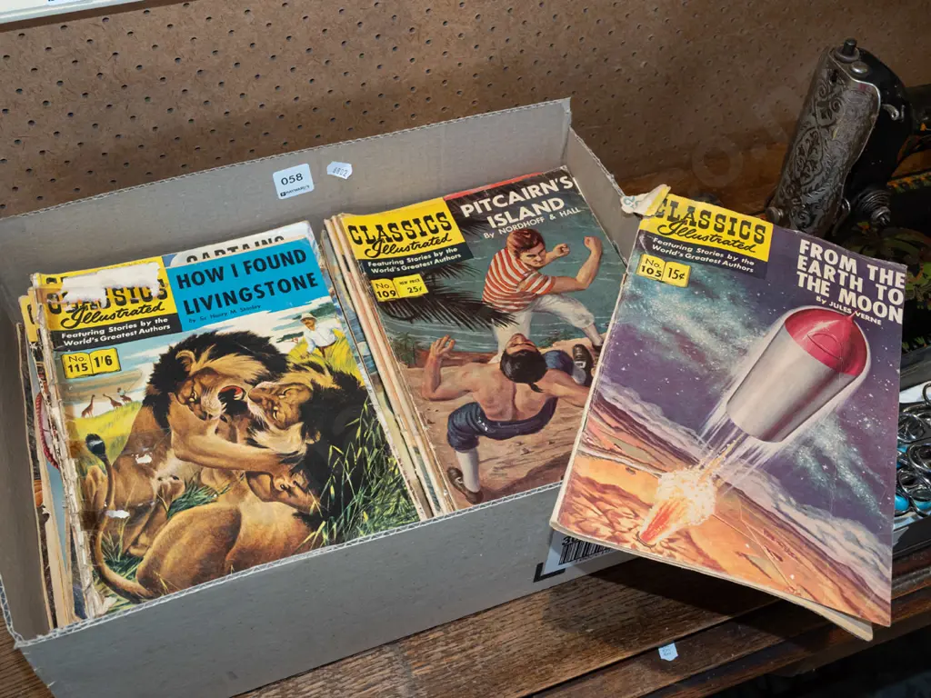 box of classics illustrated comic books Image 1++