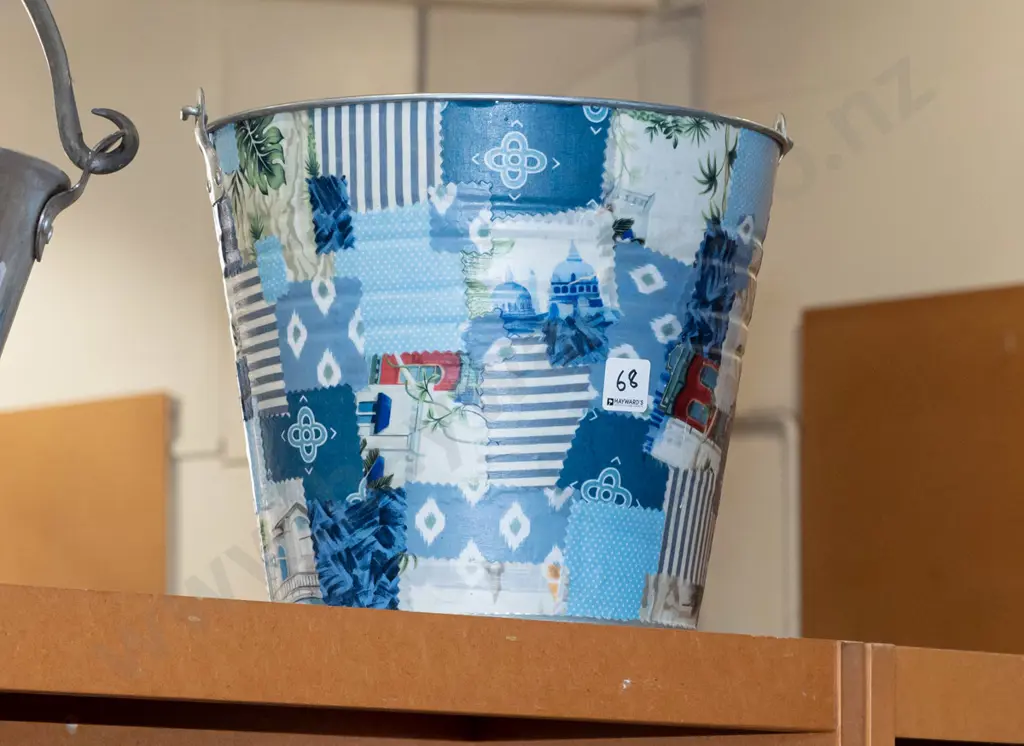 decorated galvanised pail Image 1++