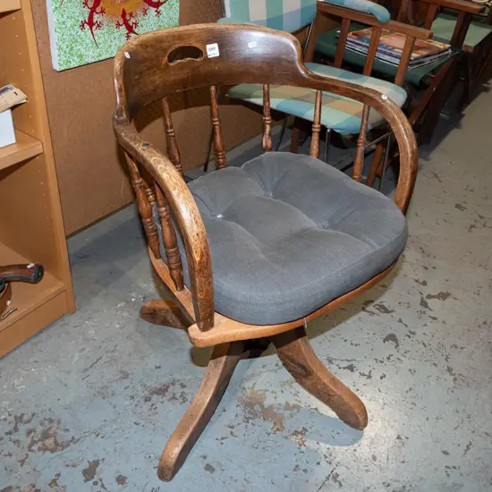 oak restorer's spindle captains chair - legs need attention