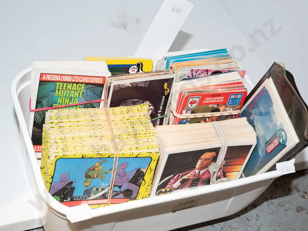 tub of various collector cards Image 1++