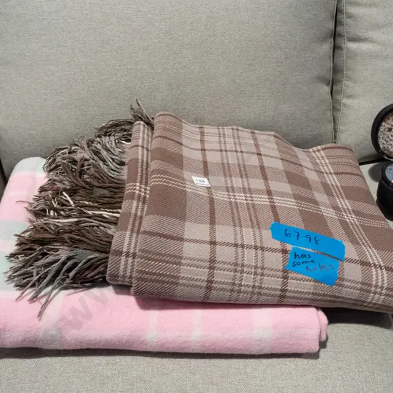 woollen travel balnket - holes, pink woollen blanket