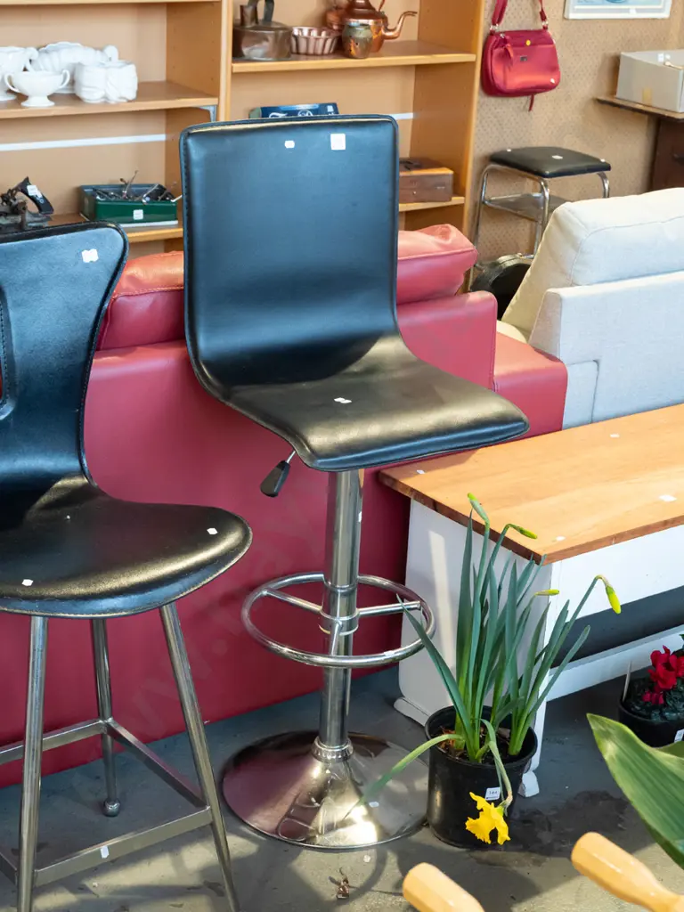 black vinyl and chrome adjustable bar stool Image 1++