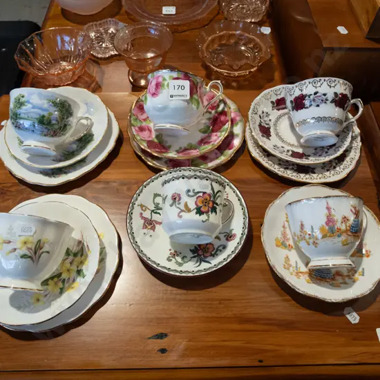 4x trios, 2x cups and saucers