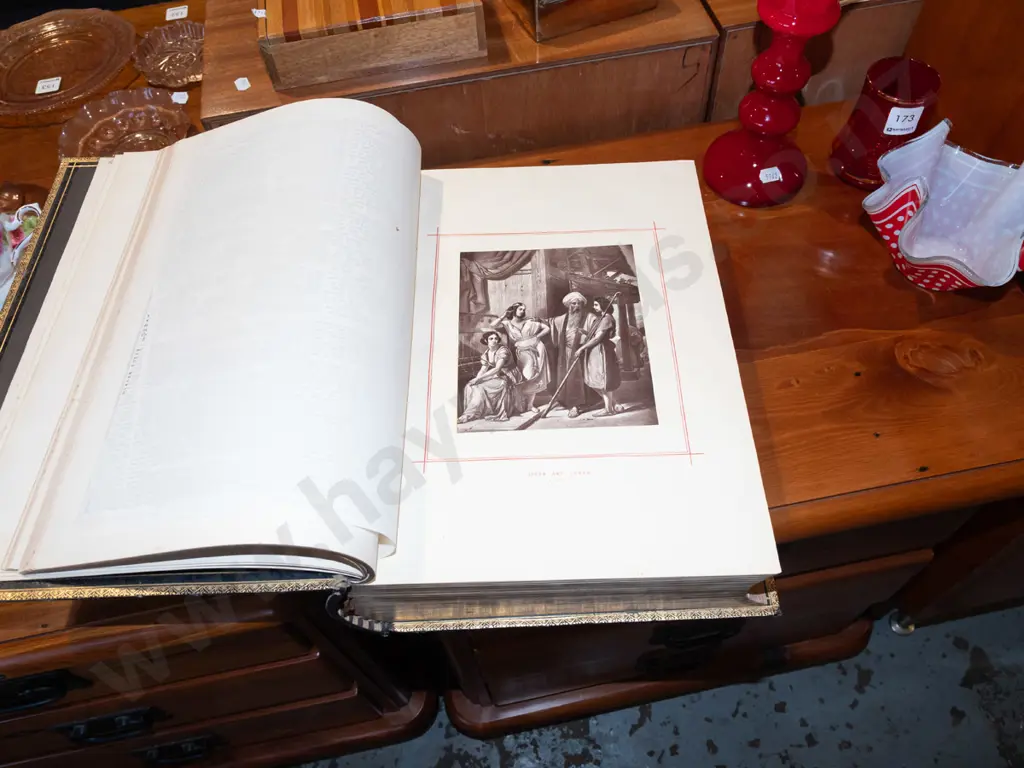 large family Bible Image 1++