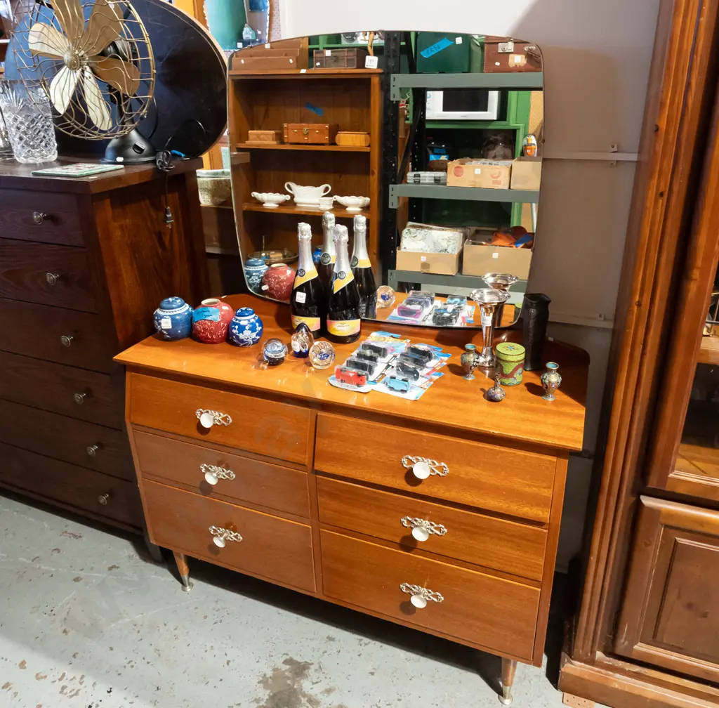 pine and mahogany 6 drawer mirror back dresser H1490 W1110 D420 Image 1++