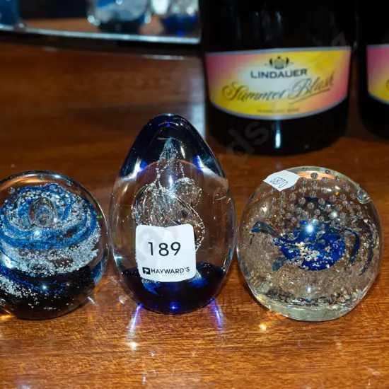 3x brass paperweights H80