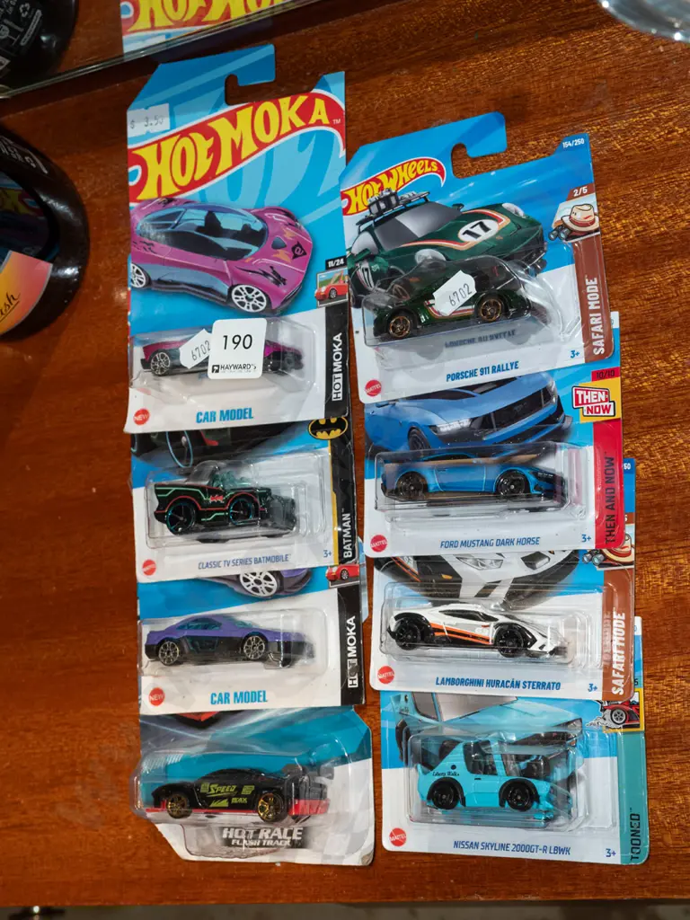 8x carded Hotwheels toy vehicles Image 1++