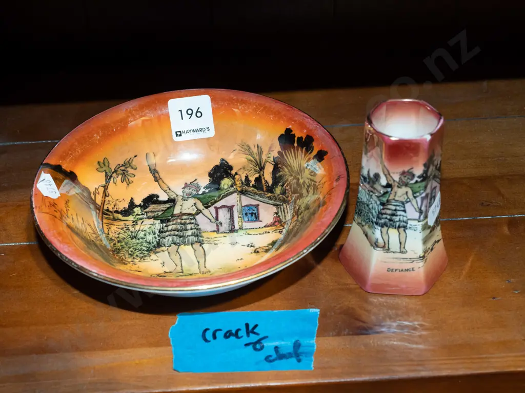 Grimwades Maori vase, plate - crack and chip Vase H100 Image 1++