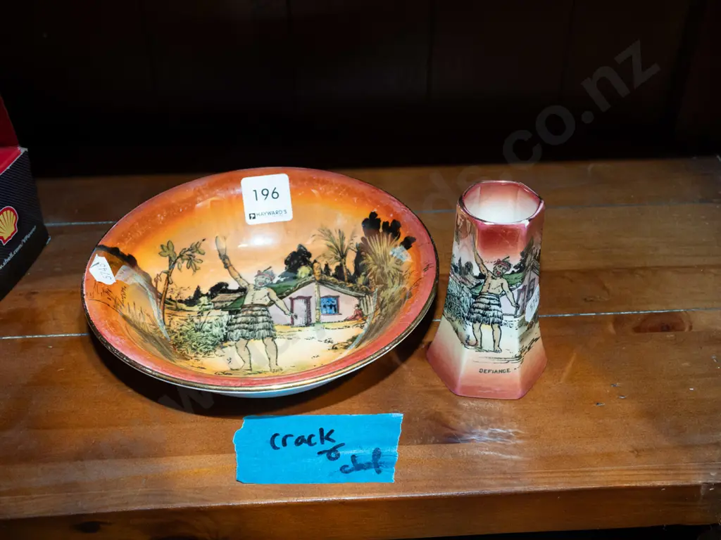 Grimwades Maori vase, plate - crack and chip Vase H100 Image 1++