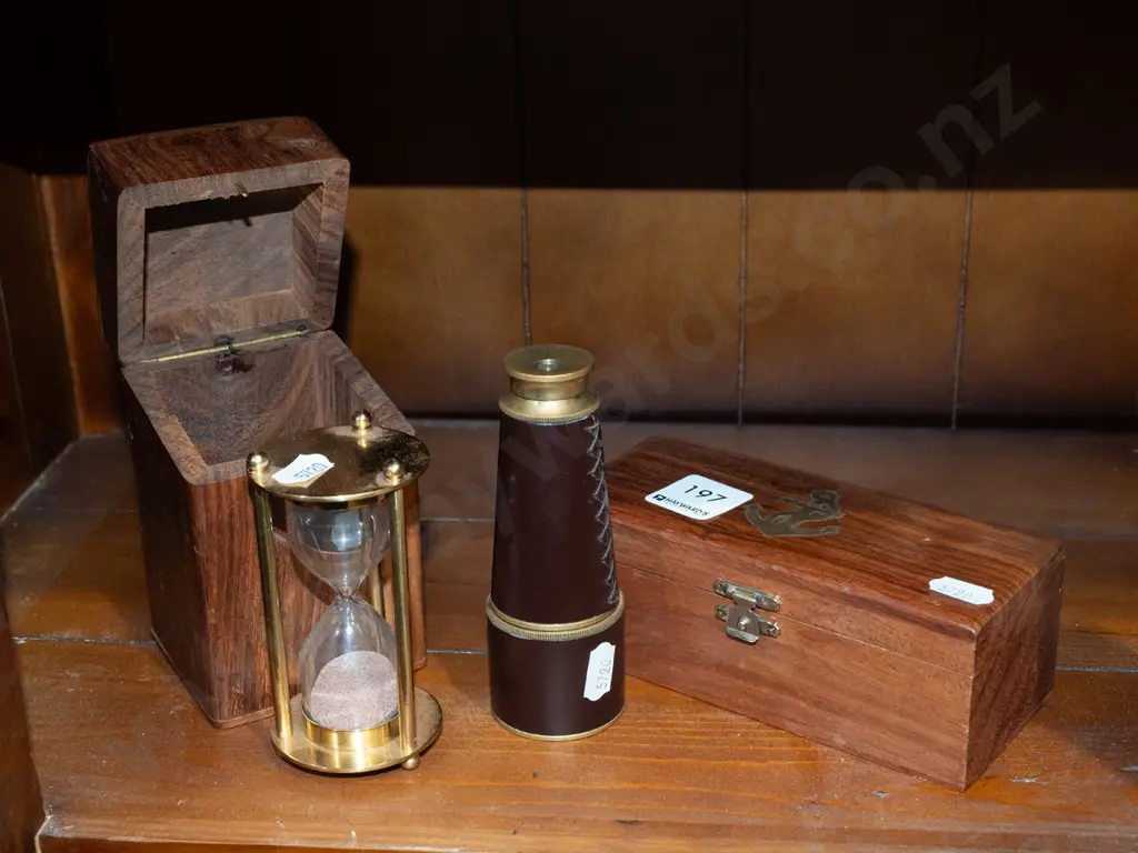 reproduction boxed hour glass and telescope Image 1++