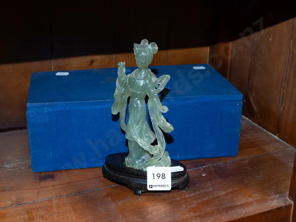 carved jade? figurine in presentation box H170 Image 1++