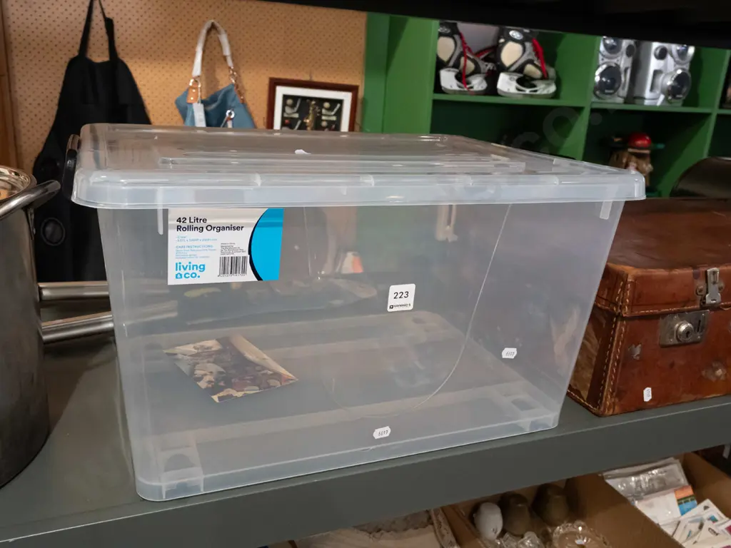 42L rolling plastic organiser Image 1++