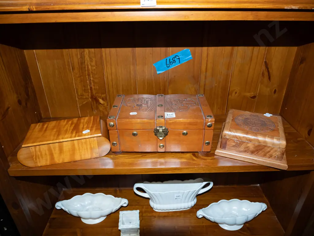 wooden jewellery box, carved Celtic trinket box etc Image 1++