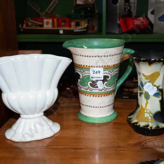 2x vases, jug H160