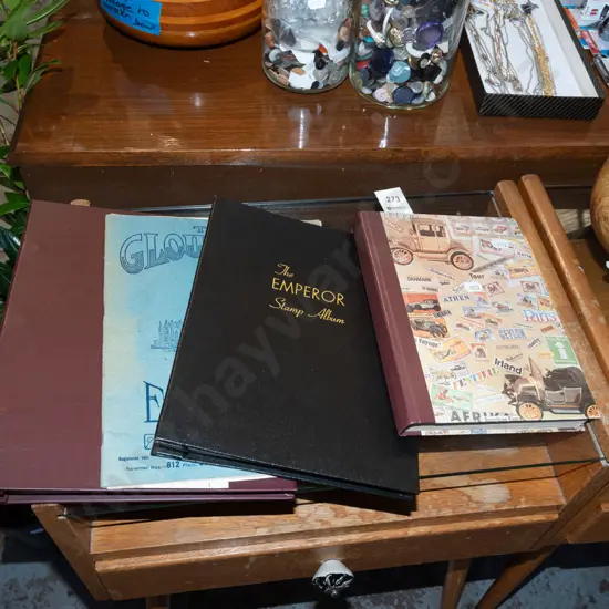 5x stamp albums