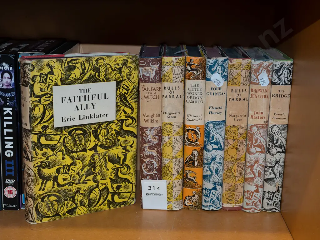 9x The Reprint Society of  London books Image 1++