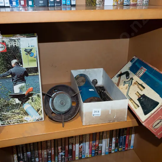 Primus gas bottle and camp stove