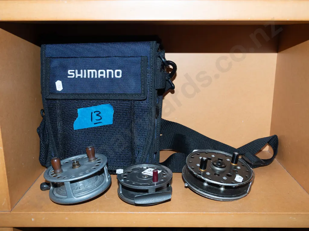 3x fishing reels Image 1++
