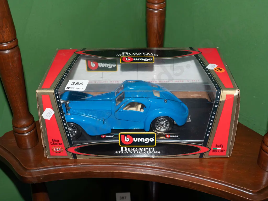 cased Burago diecast model of Bugatti Atlantic Image 1++