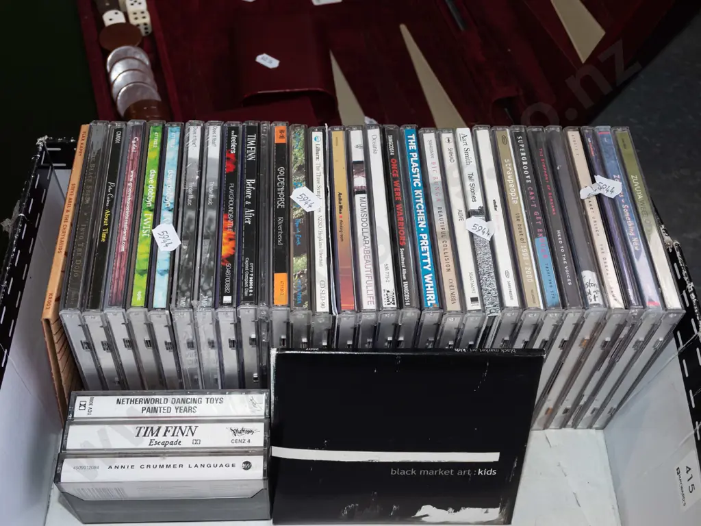 box; various CDs Image 1++