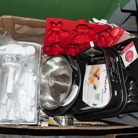 box; kitchen accessories, slicer, pastry cutters, baking dishes etc