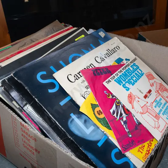 box; LPs, 45s, 78s - ABBA etc