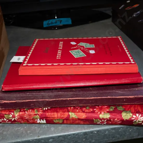 4x stamp albums