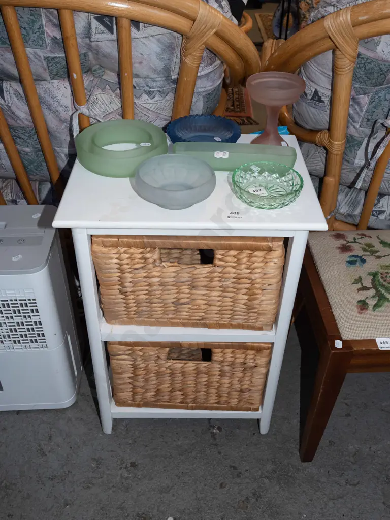 white painted mdf cabinet with 2x seagrass drawers Image 1++